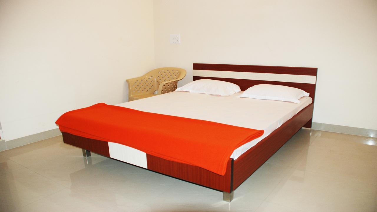 Ramas Residency Villa Srikalahasti Esterno foto